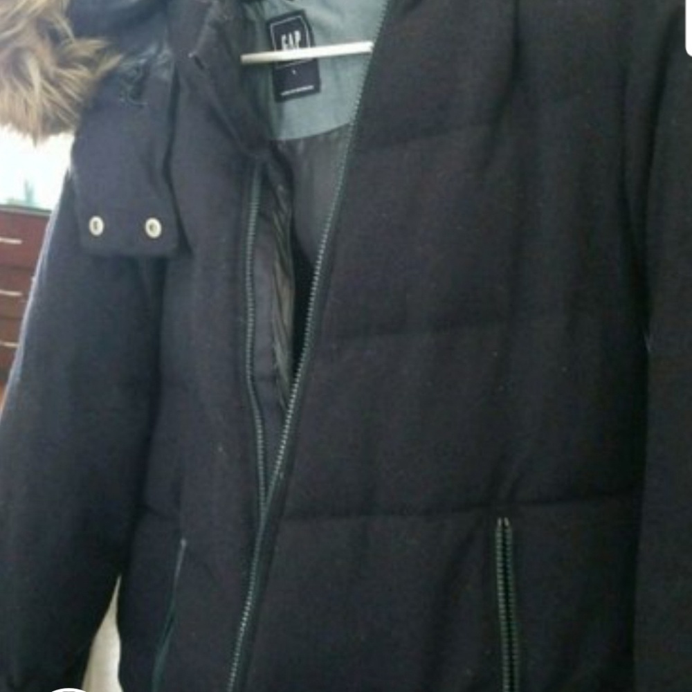 GAP puff coat